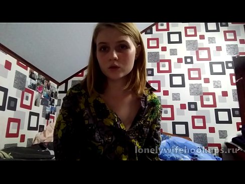 ❤️ A moza estudante rubia de Rusia gústanlle os pollos máis grandes. ❤ Super sexo na pornografía gl.my-hentai-gallery.ru ☑